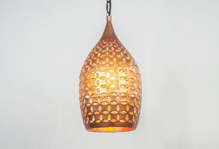 Lampu Minimalis Tembaga - Lampu tembaga desain ringkas elegan.